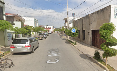 VENTA DE CASA EN ZACOALCO DE TORRES CENTRO