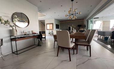 CASA EN VENTA EN FRACCIONAMIENTO LOMAS DE COCOYOC MORELOS