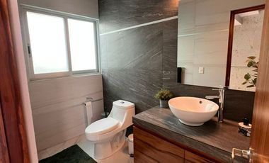 CASA EN VENTA EN FRACCIONAMIENTO LOMAS DE COCOYOC MORELOS