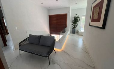 CASA EN VENTA EN FRACCIONAMIENTO LOMAS DE COCOYOC MORELOS