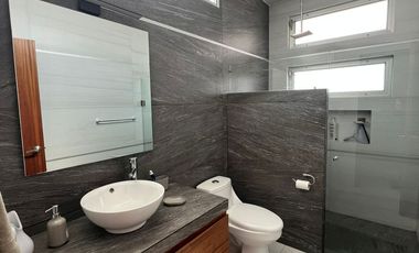 CASA EN VENTA EN FRACCIONAMIENTO LOMAS DE COCOYOC MORELOS