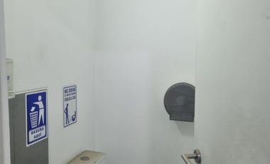 Oficina Equipada de 139m2 Cerca al Derby, Surco