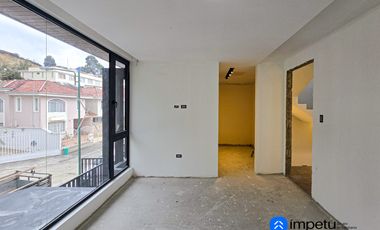 Se venden dos casas al norte de la ciudad de Loja