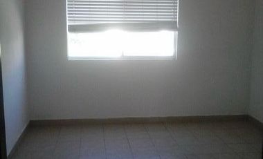 CASA EN VENTA EN COLONIA PRIVADA FRENTE A PARQUE VENTANAS A LA HUASTECA