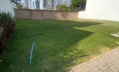 LOTE UNICO EXCLUSIVO EN VENETO