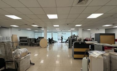 Alquilo Local Comercial 400 m2 Chacarios Lima Cercado
