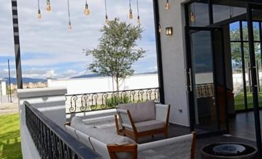 Tu Hogar Ideal: En Venta Casa de 2 habitaciones en PACHUCA con CISTERNA de REGALO 🎁