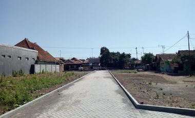 TANAH KAPLING SIAP BANGUN DEKAT PASAR BLIGO PEKALONGAN