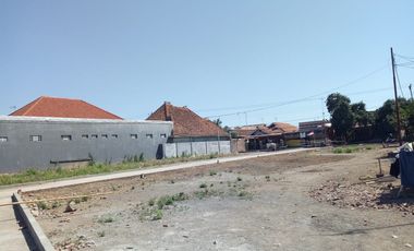 TANAH KAPLING SIAP BANGUN DEKAT PASAR BLIGO PEKALONGAN