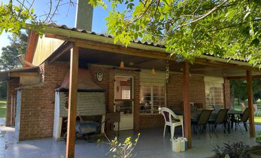 Casa quinta en Las Tahonas, partido de Punta Indio