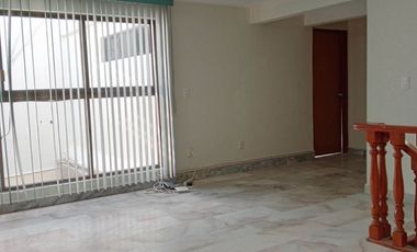 Casa en RENTA 4 recámaras zona Pedregal de San Nicolás 2da Sección Tlalpan CDMX