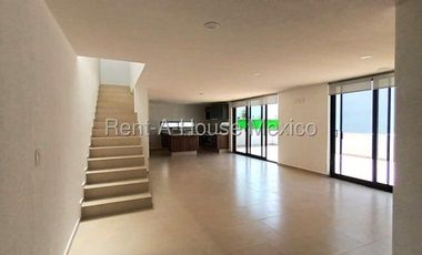 Cumbres del lago rento duplex planta alta 3 recamaras 3 baños y amenidades