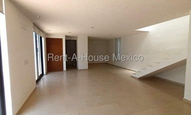 Cumbres del lago rento duplex planta alta 3 recamaras 3 baños y amenidades