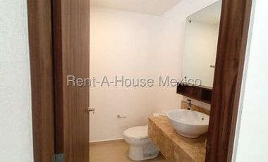 Cumbres del lago rento duplex planta alta 3 recamaras 3 baños y amenidades