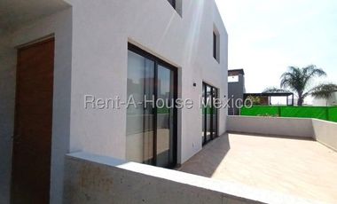 Cumbres del lago rento duplex planta alta 3 recamaras 3 baños y amenidades