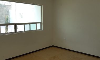 Casa en renta de 4 recámaras en Lomas de Angelópolis II, Cerca de Sonata!