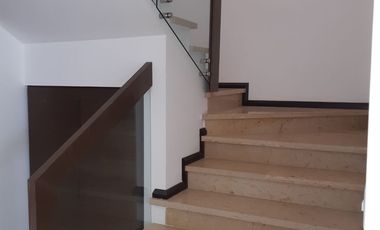 Casa en renta de 4 recámaras en Lomas de Angelópolis II, Cerca de Sonata!