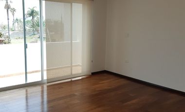 Casa en renta de 4 recámaras en Lomas de Angelópolis II, Cerca de Sonata!