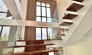 FOR SALE NEWLY BUILT EXTRAVAGANT DESIGN 3 STOREY HOUSE W/ POOL IN BATANGAS