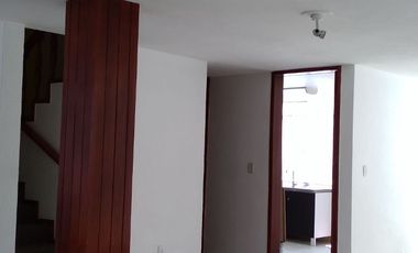 LINDA CASA EN CONDOMINIO AVE. SAN BERNABE A 5 MIN. COLEGIO GREEN HILLS