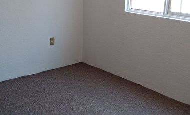 LINDA CASA EN CONDOMINIO AVE. SAN BERNABE A 5 MIN. COLEGIO GREEN HILLS