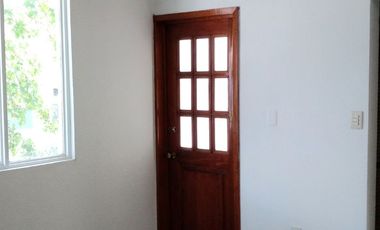 LINDA CASA EN CONDOMINIO AVE. SAN BERNABE A 5 MIN. COLEGIO GREEN HILLS