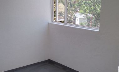 LINDA CASA EN CONDOMINIO AVE. SAN BERNABE A 5 MIN. COLEGIO GREEN HILLS