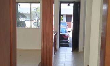 LINDA CASA EN CONDOMINIO AVE. SAN BERNABE A 5 MIN. COLEGIO GREEN HILLS