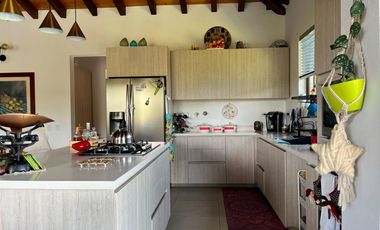 46905 Casa en Venta Pantanillo