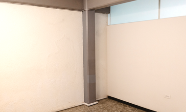 SE RENTA EDIFICIO PARA OFICINAS EN SAN MANUEL, EXCELENTE PRECIO