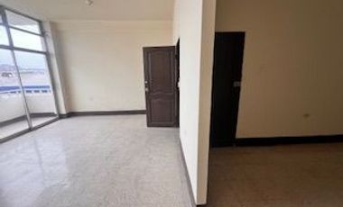EN VENTA EDIFICIO RENTERO EN LAS CALLES GUERRERO MARTINEZ ENTRE BRASIL Y CUENCA, GUAYAQUIL