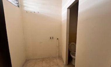 EN VENTA EDIFICIO RENTERO EN LAS CALLES GUERRERO MARTINEZ ENTRE BRASIL Y CUENCA, GUAYAQUIL