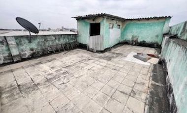 EN VENTA EDIFICIO RENTERO EN LAS CALLES GUERRERO MARTINEZ ENTRE BRASIL Y CUENCA, GUAYAQUIL