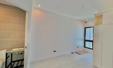 Brand new DUPLEX house and lot in Pilar Village with spacious living area and dining area