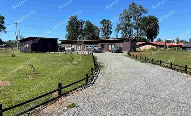 Vendo parcela 5.300 m2 con 2 departamentos a 8 kms de Osorno, Callejón Solis