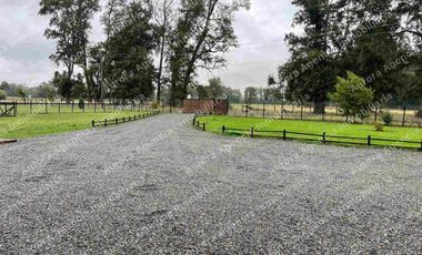 Vendo parcela 5.300 m2 con 2 departamentos a 8 kms de Osorno, Callejón Solis