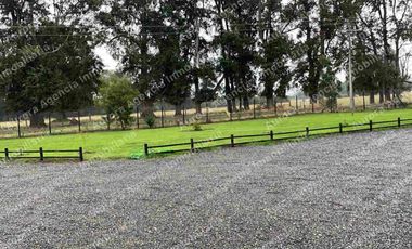 Vendo parcela 5.300 m2 con 2 departamentos a 8 kms de Osorno, Callejón Solis