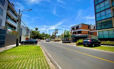 ESPACIOSO DEPARTAMENTO DE ESTRENO CON AMPLIO BALCON VALLE HERMOSO - SURCO
