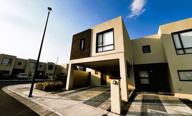 Venta de casa en Ziré, Querétaro
