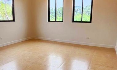 Beautifully Renovated Spacious Duplex for Sale in BF Homes, Las Piñas – Prime Location Near Southville International