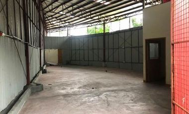 Warehouse or Staging Area with Office for Rent in Caloocan City