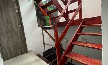 VENTA CASA MILAGROSA CON 3 NIVELES