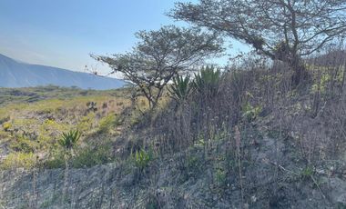 Terreno de venta  en la mitad del mundo , sector Rumicucho, Quito . Ecuador.
