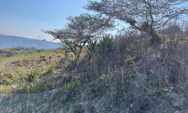 Terreno de venta  en la mitad del mundo , sector Rumicucho, Quito . Ecuador.