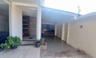 Saiba 4 dormitorios remodelada.  Sur de Guayaquil