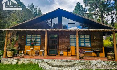 VENTA DE CABAÑA CON HERMOSOS JARDINES MINERAL DEL CHICO, CARBONERAS