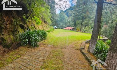 VENTA DE CABAÑA CON HERMOSOS JARDINES MINERAL DEL CHICO, CARBONERAS