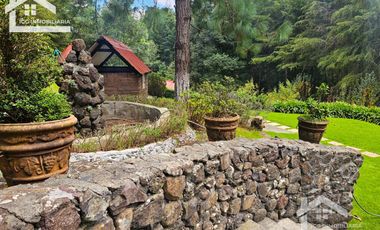 VENTA DE CABAÑA CON HERMOSOS JARDINES MINERAL DEL CHICO, CARBONERAS