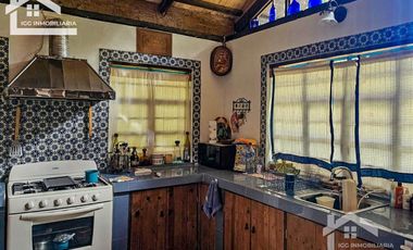 VENTA DE CABAÑA CON HERMOSOS JARDINES MINERAL DEL CHICO, CARBONERAS