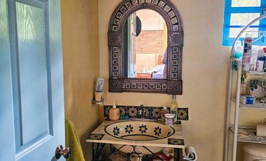 VENTA DE CABAÑA CON HERMOSOS JARDINES MINERAL DEL CHICO, CARBONERAS